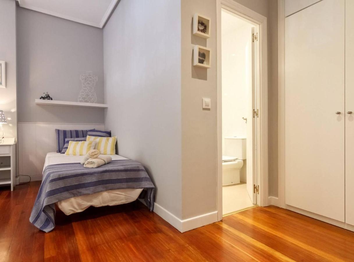 Vivienda Turistica De Prestancia En Castanos, Bilbao Buitenkant foto
